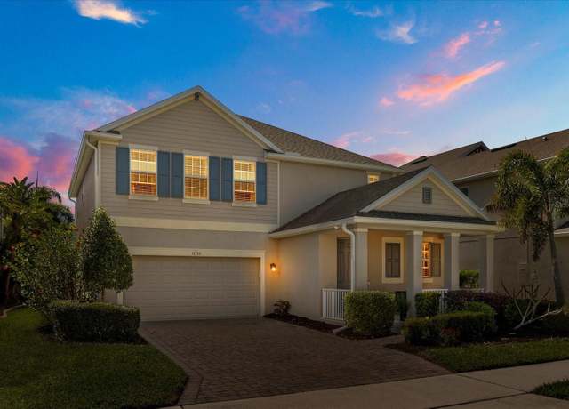 Property at 14742 Bahama Swallow Blvd, Winter Garden, FL 34787, 4 beds, 2.5 baths