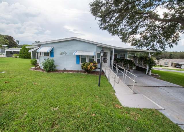 Property at 16613 SE 96th Ave, Summerfield, FL 34491, 2 beds, 2 baths