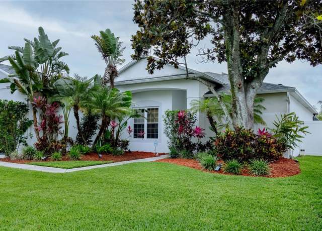 Property at 2341 Stone Cross Cir, Orlando, FL 32828, 3 beds, 2 baths