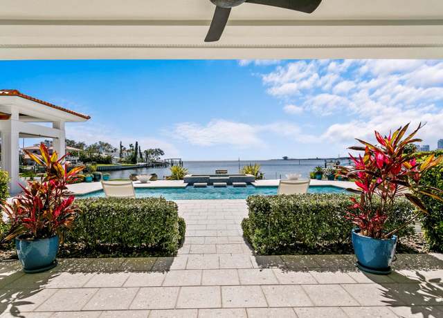 Property at 611 Brightwaters Blvd NE, St Petersburg, FL 33704, 5 beds, 6 baths