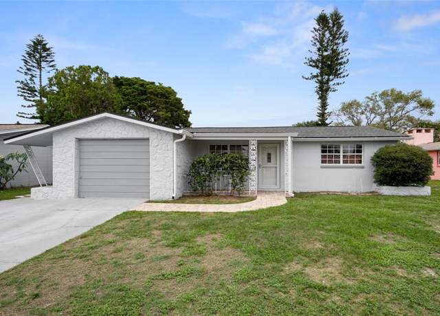 Property at 7735 Farmlawn Dr, Port Richey, FL 34668, 2 beds, 2 baths