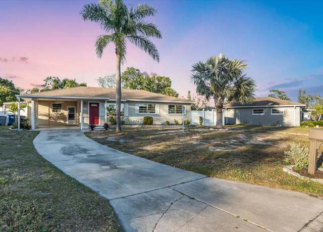 Property at 2207 Holyoke Ave, Bradenton, FL 34207, 3 beds, 2 baths
