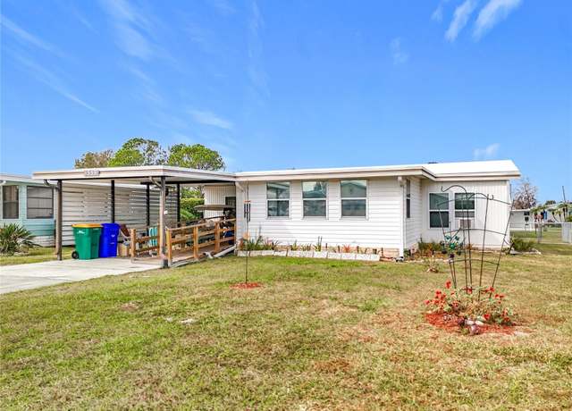 Property at 1559 Nassau Cir, Tavares, FL 32778, 2 beds, 2 baths