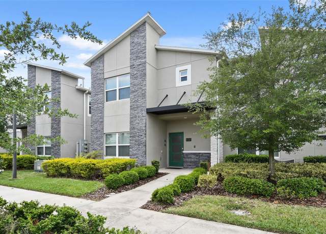 Property at 830 Pebble Beach Dr, Davenport, FL 33896, 5 beds, 4 baths