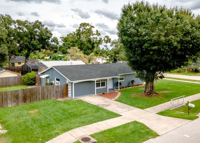 Property at 4573 Mcintosh Ln, Sarasota, FL 34232, 3 beds, 2 baths