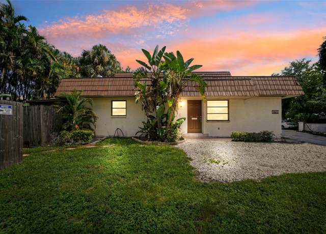 Property at 8700 DR Martin Luther King JR St N #8700, St Petersburg, FL 33702, 2 beds, 2 baths