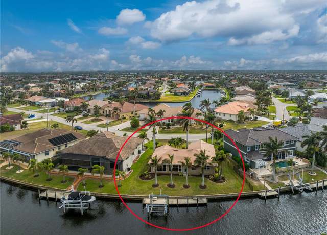 Property at 3310 Tripoli Blvd, Punta Gorda, FL 33950, 2 beds, 2 baths