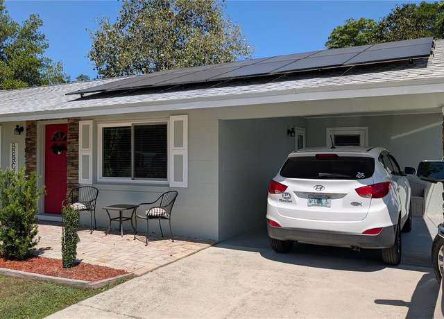 Property at 2219 NE 18 Ave, Ocala, FL 34470, 3 beds, 1.5 baths