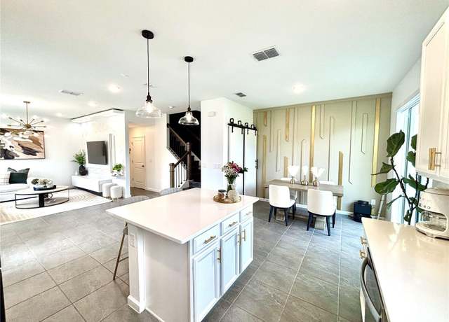 Property at 921 Spring Palms Loop, Orlando, FL 32828, 3 beds, 2.5 baths