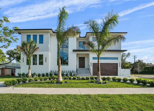 Property at 5038 W Dickens Ave, Tampa, FL 33629, 5 beds, 6 baths