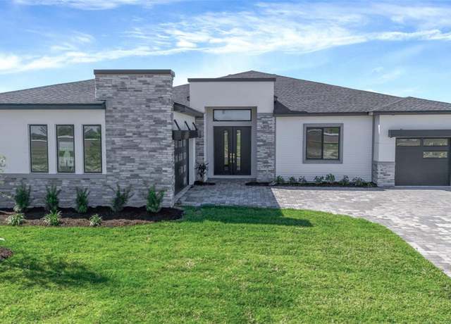 Property at 8347 Golden Beach Ct, Parrish, FL 34219, 4 beds, 3.5 baths