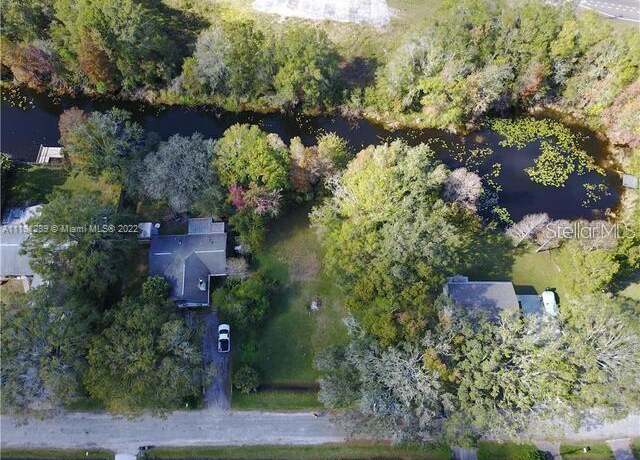 Property at 11123 Lake Shore Dr, Land O Lakes, FL 34637