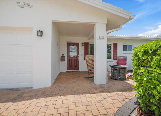 Property at 9226 41st St N, Pinellas Park, FL 33782, 2 beds, 2 baths