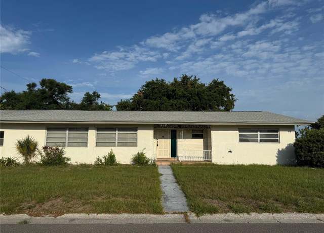 Property at 5600 9th Ave N, St Petersburg, FL 33710, 3 beds, 2.5 baths