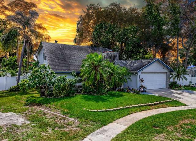 Property at 7111 Lawnview Ct, Tampa, FL 33615, 4 beds, 2 baths
