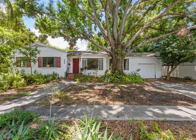 Property at 4008 W EL Prado Blvd, Tampa, FL 33629, 3 beds, 1.5 baths
