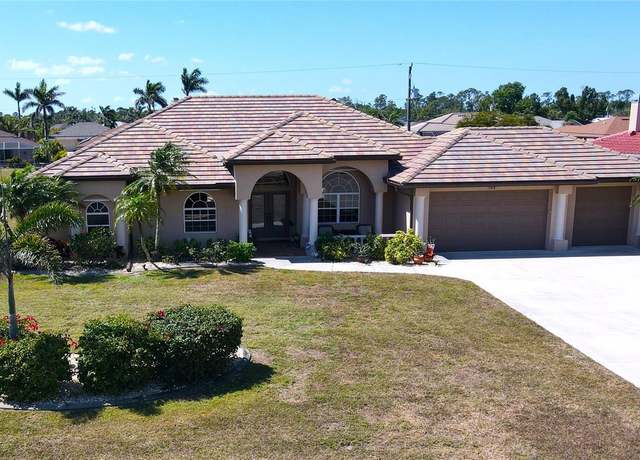 Property at 569 Royal Poinciana, Punta Gorda, FL 33955, 3 beds, 2.5 baths