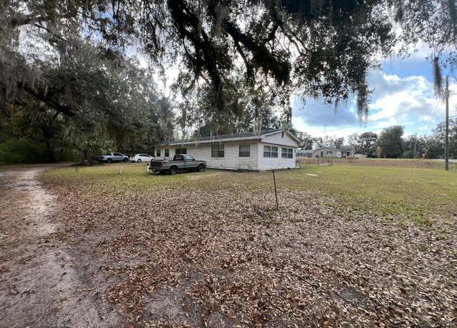Property at 14917 SE 106th Ave, Summerfield, FL 34491, 2 beds, 1 bath