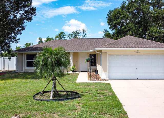 Property at 15219 Margaux Dr, Clermont, FL 34714, 3 beds, 2 baths