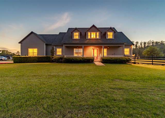 Property at 19530 Barrie Acres Trl, Odessa, FL 33556, 3 beds, 3.5 baths