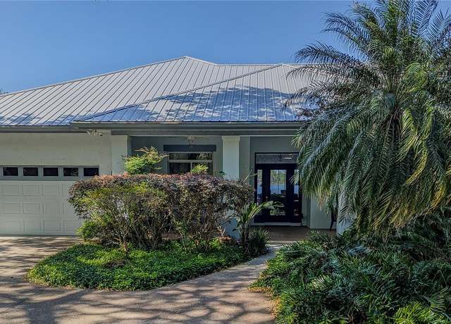 Property at 8701 Lake Calm Ln, Odessa, FL 33556, 4 beds, 3 baths