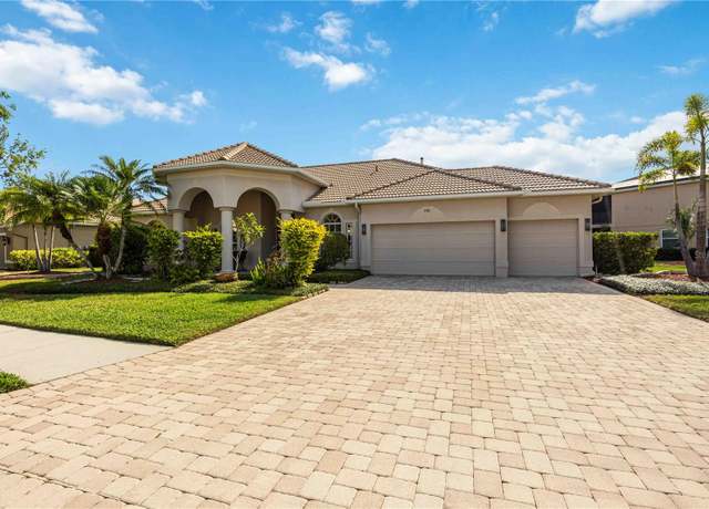 Property at 7581 Camden Harbour Dr, Bradenton, FL 34212, 4 beds, 3 baths