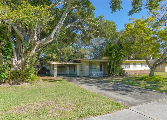 Property at 2461 Ringling Blvd, Sarasota, FL 34237, 2 beds, 2 baths