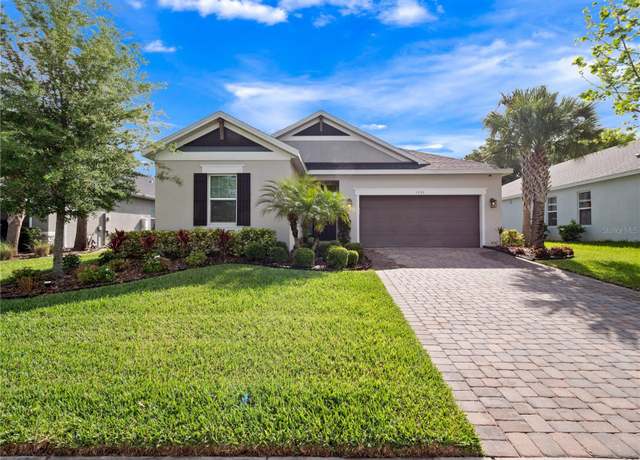 Property at 1151 Lakeside Estates Dr, Apopka, FL 32703, 4 beds, 3 baths