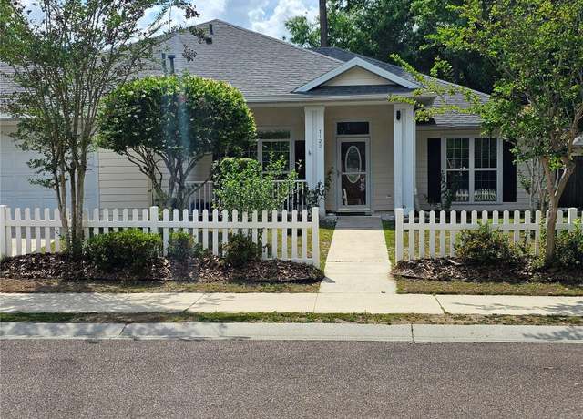 Property at 7120 SW 85th Ter SW, Gainesville, FL 32608, 3 beds, 3 baths