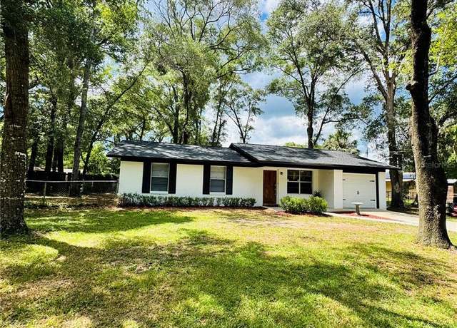 Property at 11820 N Par Ter, Dunnellon, FL 34434, 3 beds, 1.5 baths