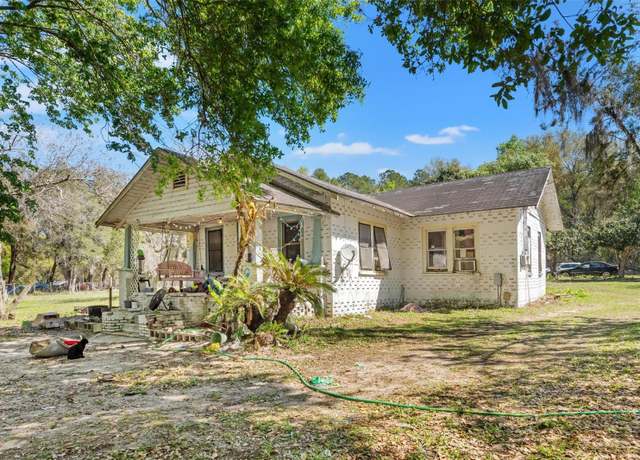 Property at 22295 Powell Rd, Brooksville, FL 34602, 3 beds, 1 bath