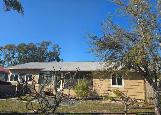 Property at 303 60th Ave W, Bradenton, FL 34207, 3 beds, 1 bath