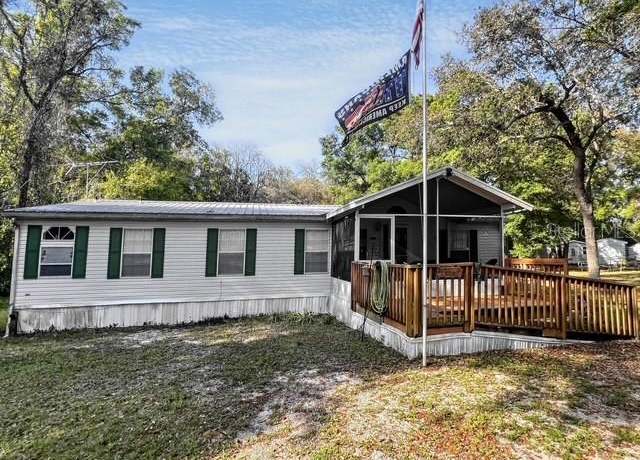 Property at 7531 NW 165th St, Trenton, FL 32693, 3 beds, 2 baths
