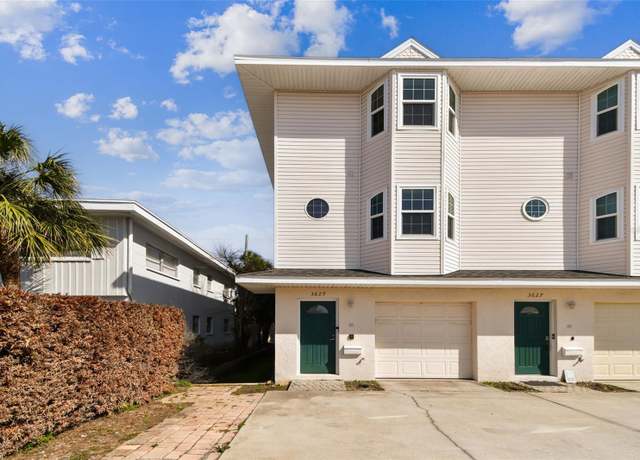Property at 3629 Gulf Blvd, St Pete Beach, FL 33706, 2 beds, 2.5 baths