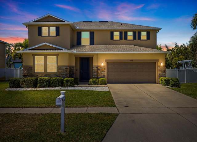 Property at 5909 Canton St S, St Petersburg, FL 33712, 4 beds, 2.5 baths
