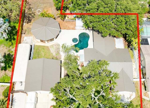 Property at 11988 117th St, Seminole, FL 33778, 3 beds, 2 baths