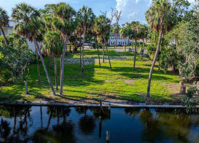 Property at 2631 N Dundee St, Tampa, FL 33629