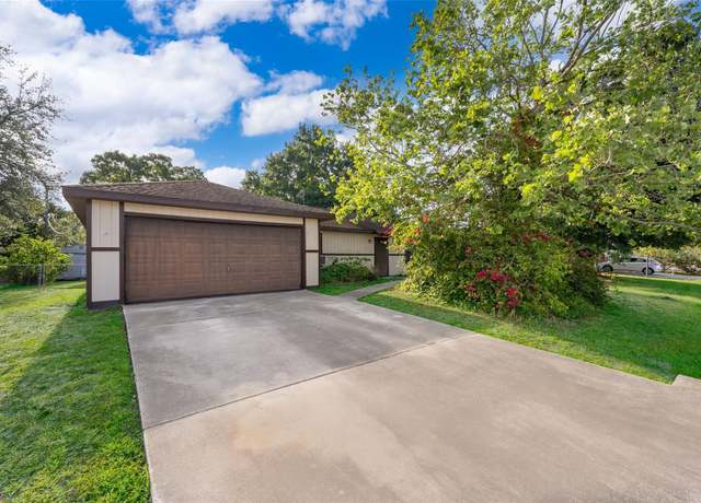 Property at 721 Highland Ave NW, Palm Bay, FL 32907, 2 beds, 2 baths