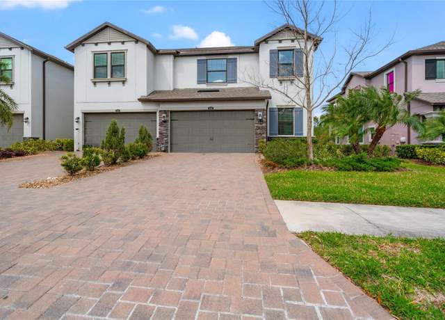 Property at 4896 San Martino Dr, Wesley Chapel, FL 33543, 4 beds, 2.5 baths
