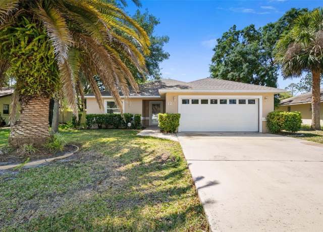 Property at 12 Warren Pl, Palm Coast, FL 32137, 2 beds, 2 baths