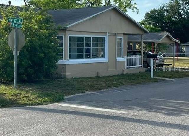 Property at 217 NW 4th Ave, Mulberry, FL 33860, 3 beds, 2 baths
