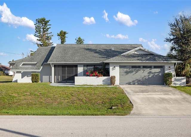 Property at 124 Mark Twain Ln, Rotonda West, FL 33947, 2 beds, 2 baths