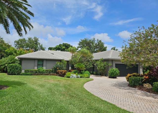 Property at 4761 Pine Harrier Dr, Sarasota, FL 34231, 3 beds, 3 baths