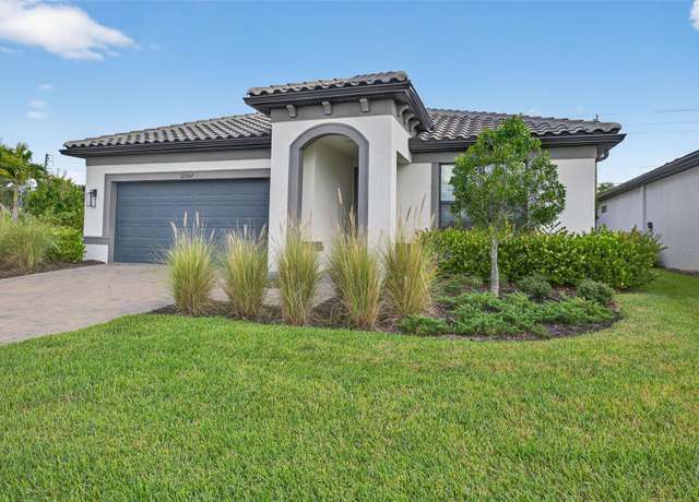 Property at 12307 Wigeon Dr, Bradenton, FL 34212, 4 beds, 2 baths