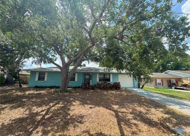 Property at 4211 Sunny Land Dr, Lakeland, FL 33813, 3 beds, 2 baths