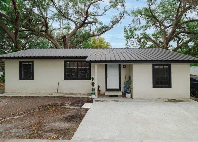 Property at 2804 Robinson Rd, Plant City, FL 33565, 3 beds, 2 baths