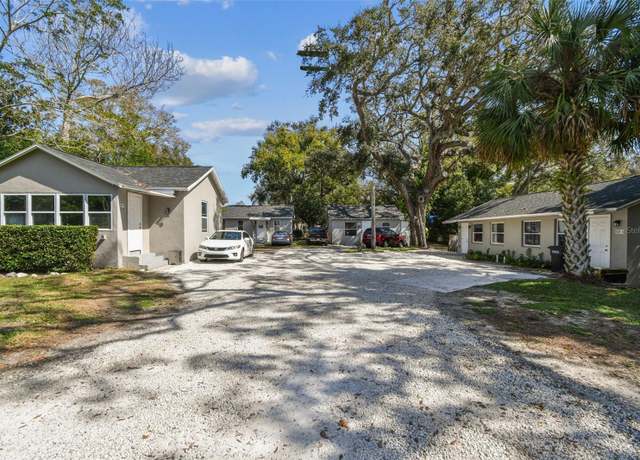 Property at 1529 Sadlon Ave, Clearwater, FL 33756, 4 beds, 3 baths