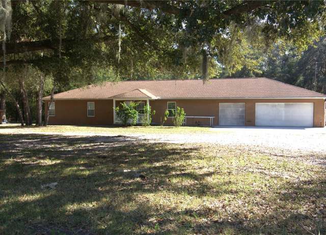 Property at 126 Shady Trl, Palatka, FL 32177, 3 beds, 3 baths