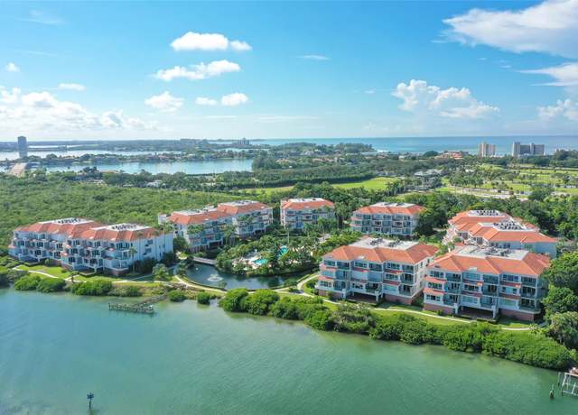 Property at 350 Gulf OF Mexico Dr #211, Longboat Key, FL 34228, 3 beds, 2.5 baths