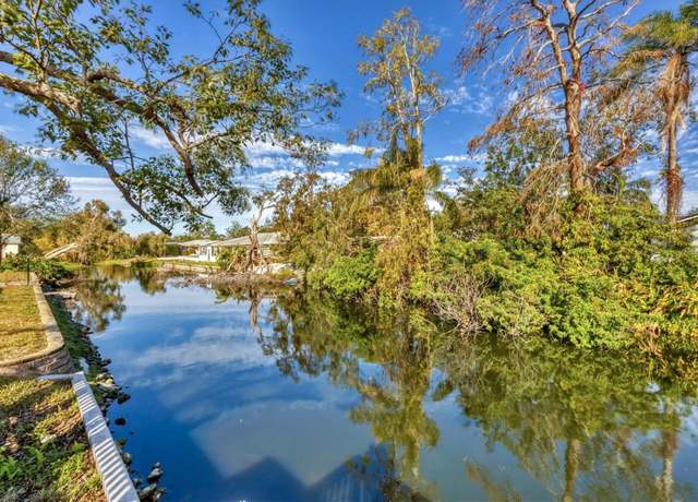 Property at 2961 Homasassa Rd, Sarasota, FL 34239, 4 beds, 2 baths